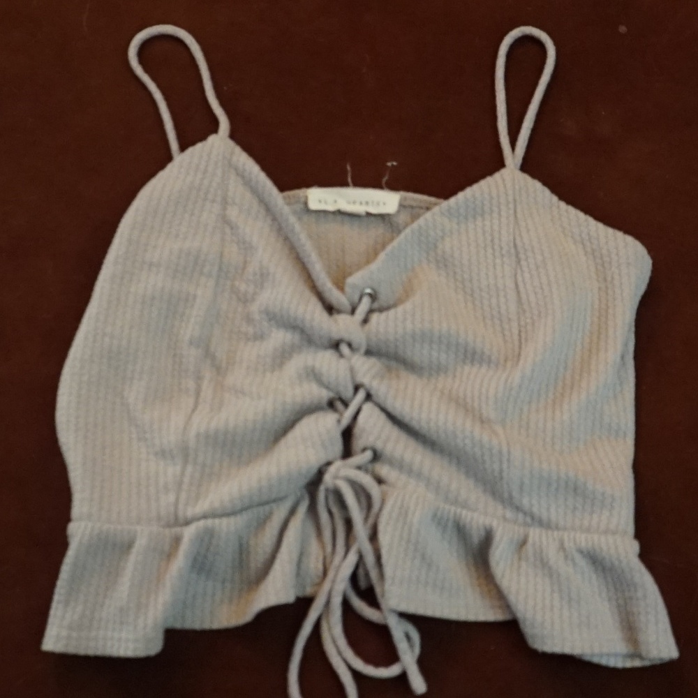 light purple cropped tank top